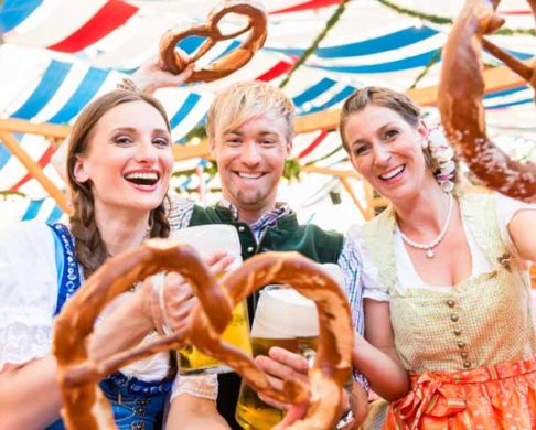 5 Amazing Fall Festivals to Catch By Bus