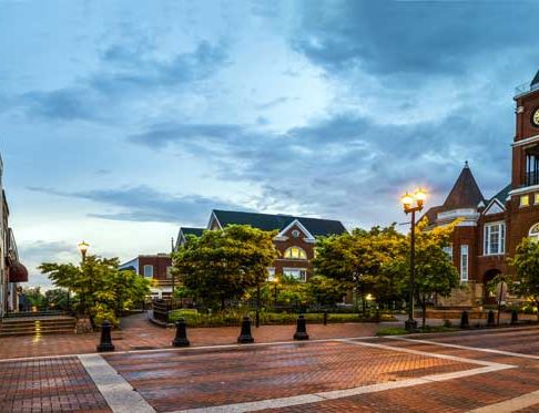 Small Town Travel: 5 Must-See Small Towns