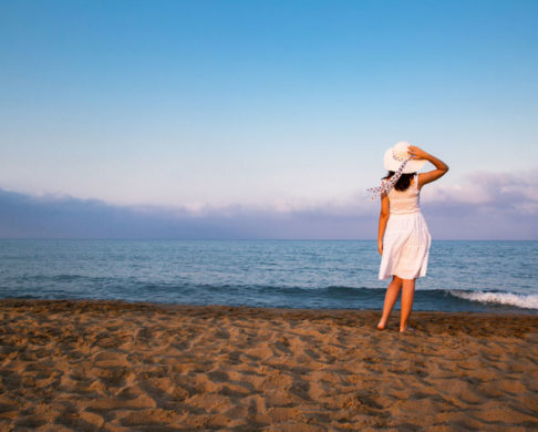 5 Reasons Why Solo Travel is a Good Idea (And Where You Should Go)